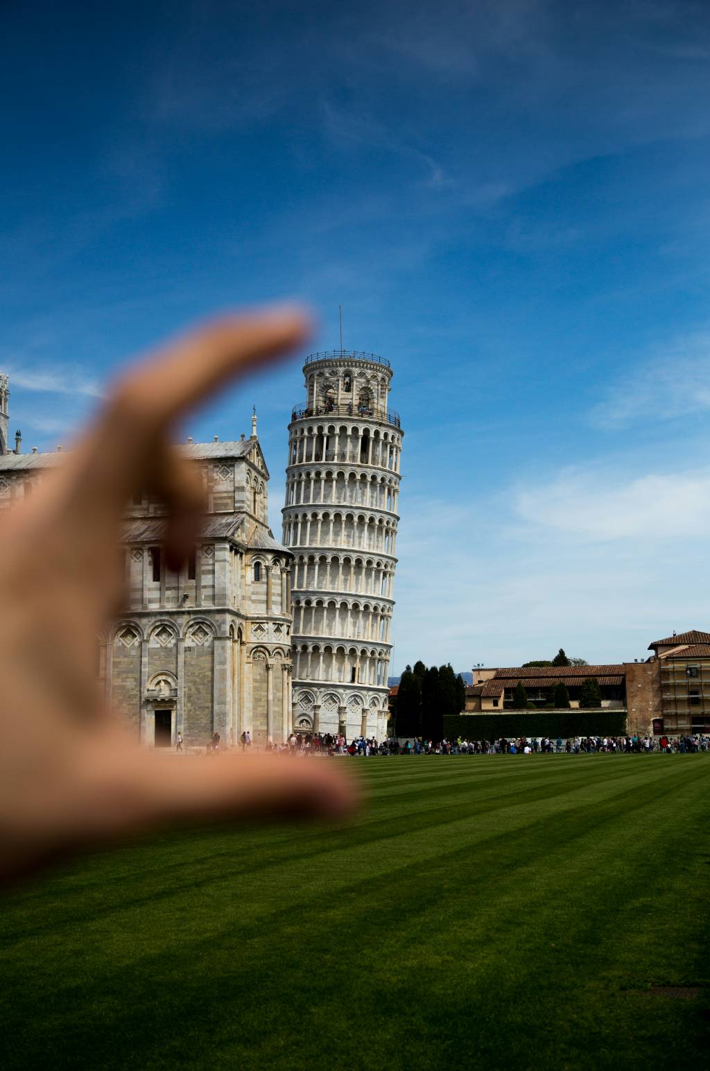 schiefer turm von pisa foto